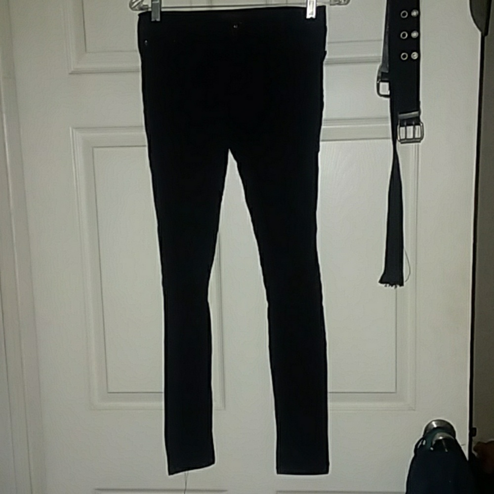 PRICE DROP Black skinny jeans with holes